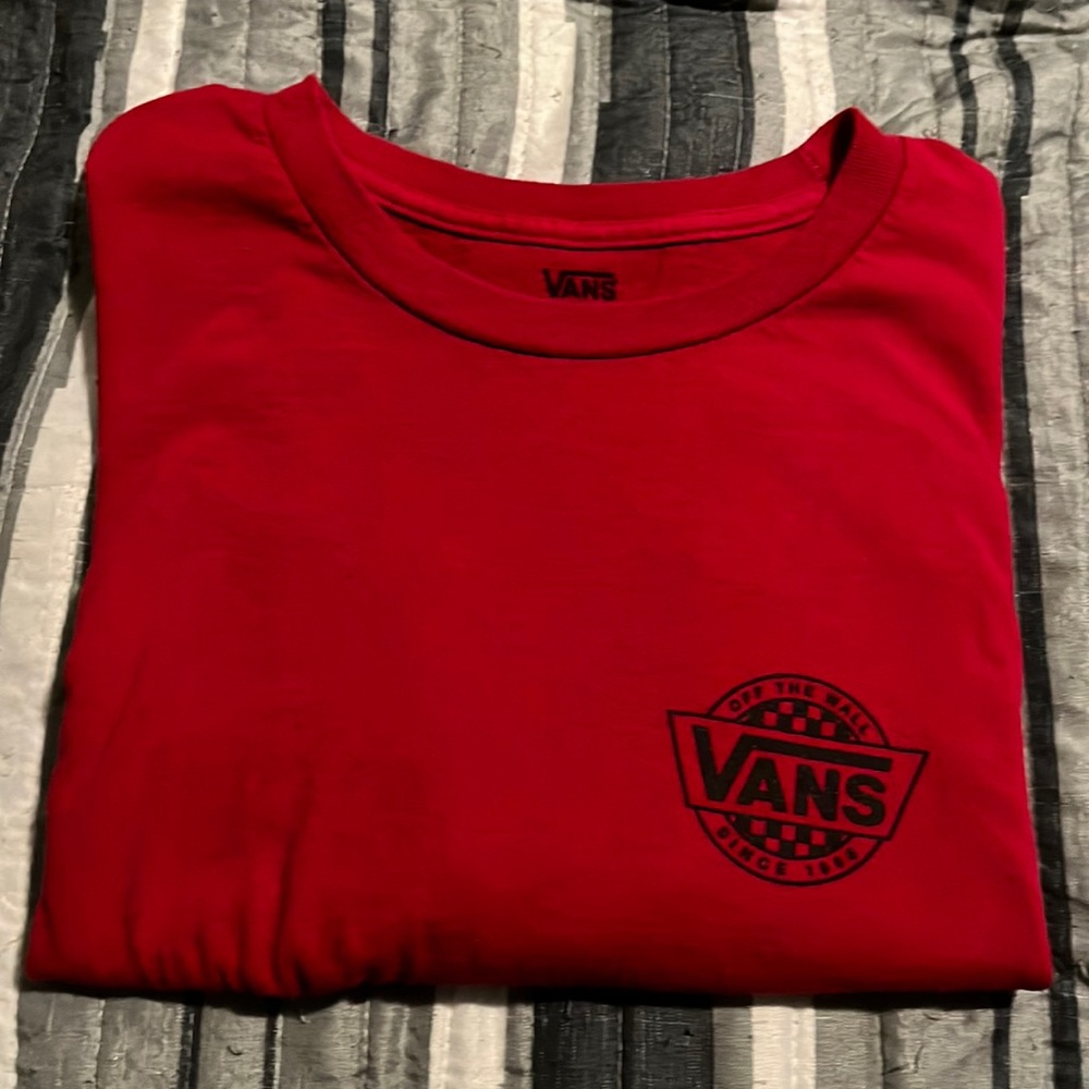 Red vans shirt size Large